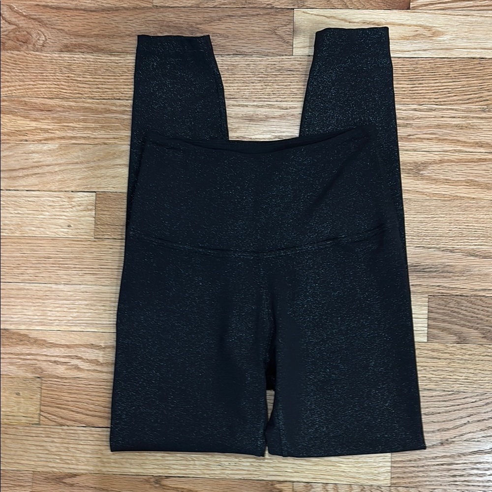 Betond Yoga Black Sparkle Leggings